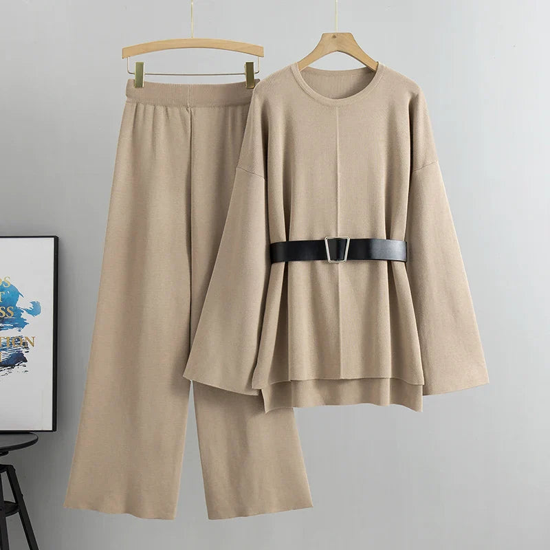 Flurina – Strickset mit Oversize-Pullover und Hose