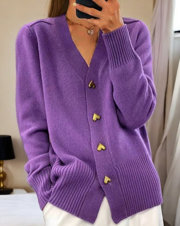 Regina cachemir - Elegante cárdigan con botones de corazón