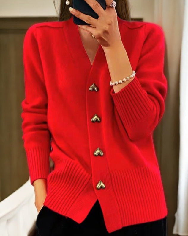 Regina cachemir - Elegante cárdigan con botones de corazón